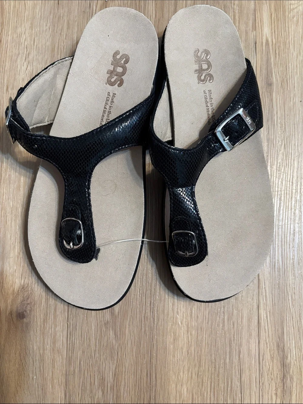 SAS Black T-Strap Thong Sandals with Buckle Accents Size 8-1/2